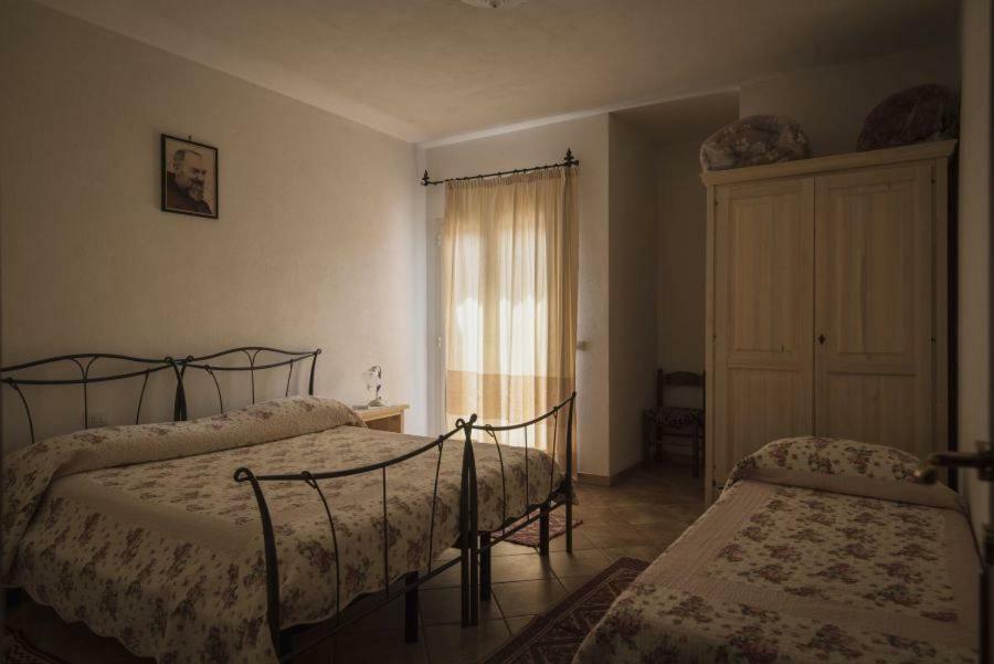 Fumu Ludurru Farm Stay Padru Luaran gambar